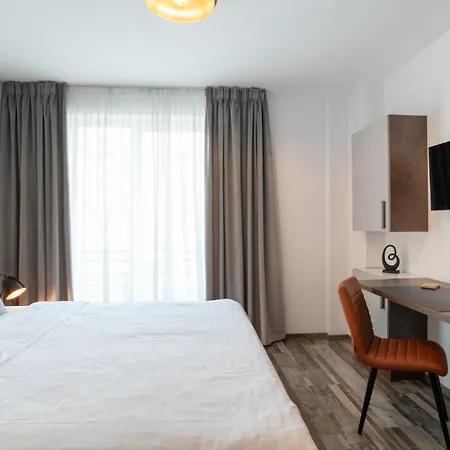 Tci Aparthotel 3*
