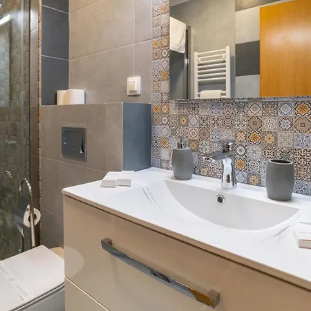 Tci Aparthotel